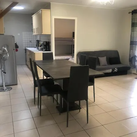 Le Rayon Du Soleil Apartment *